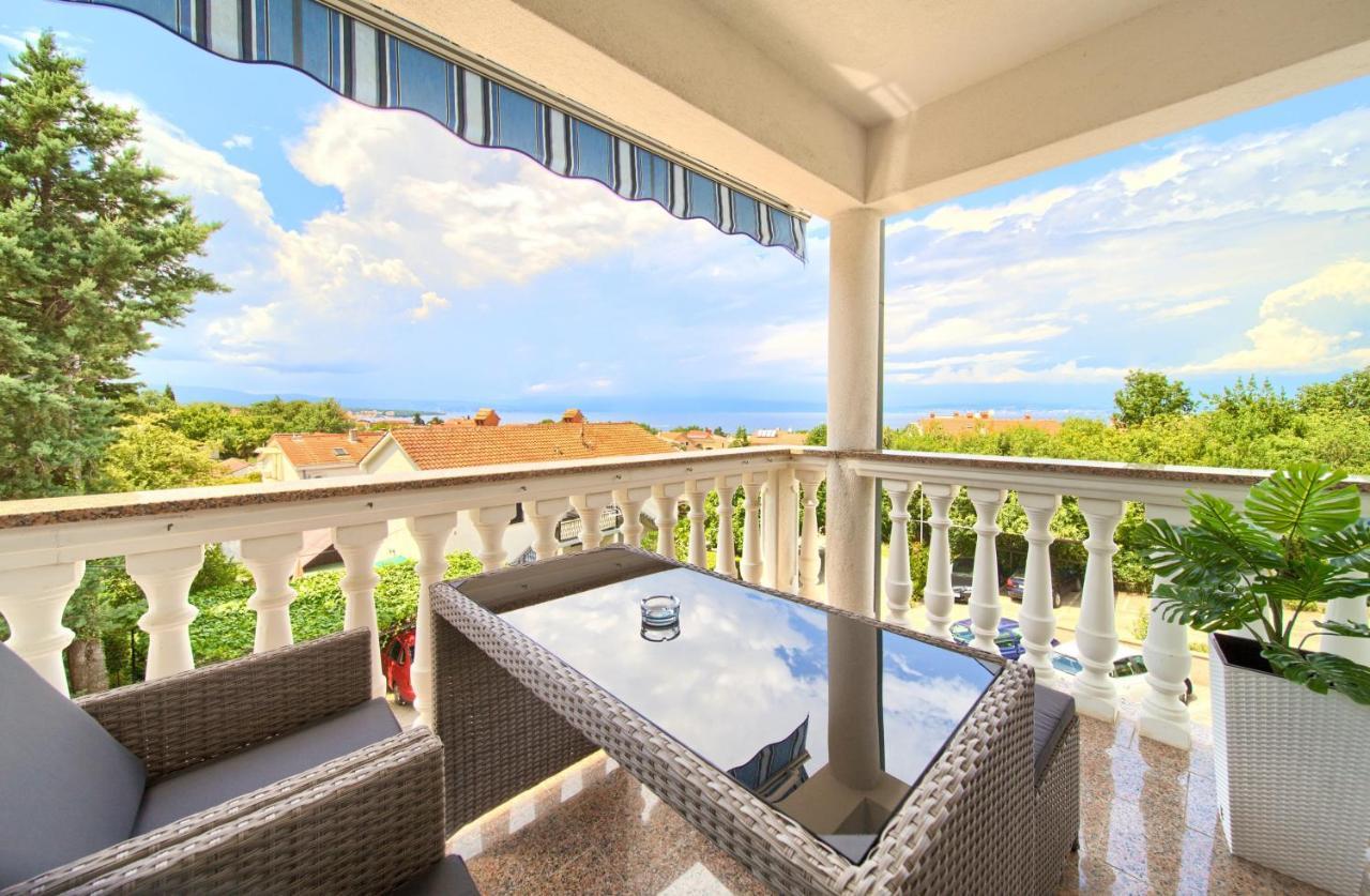 Apartment Jadran Малинска Экстерьер фото