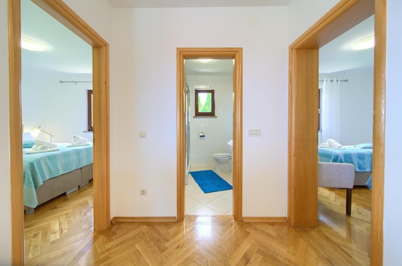 Apartment Jadran Малинска Экстерьер фото
