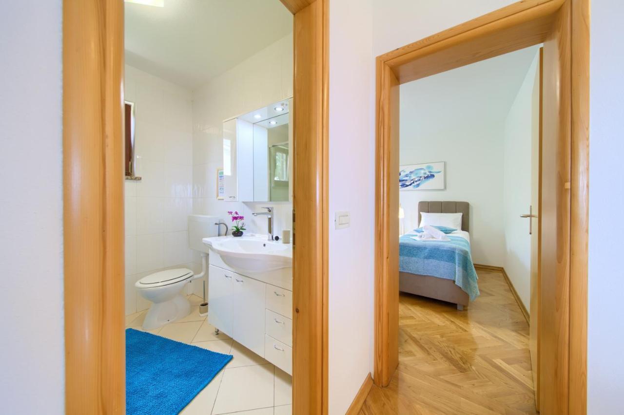 Apartment Jadran Малинска Экстерьер фото