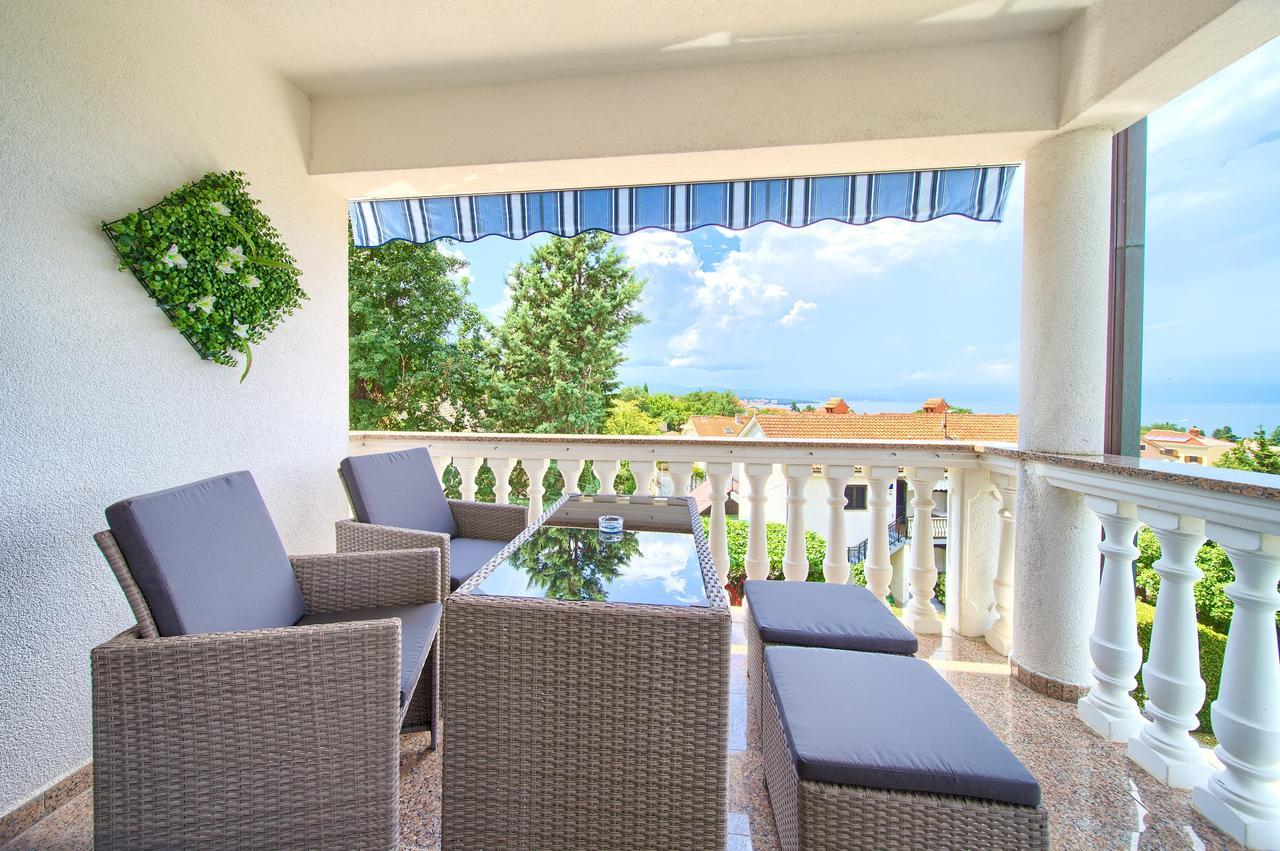 Apartment Jadran Малинска Экстерьер фото